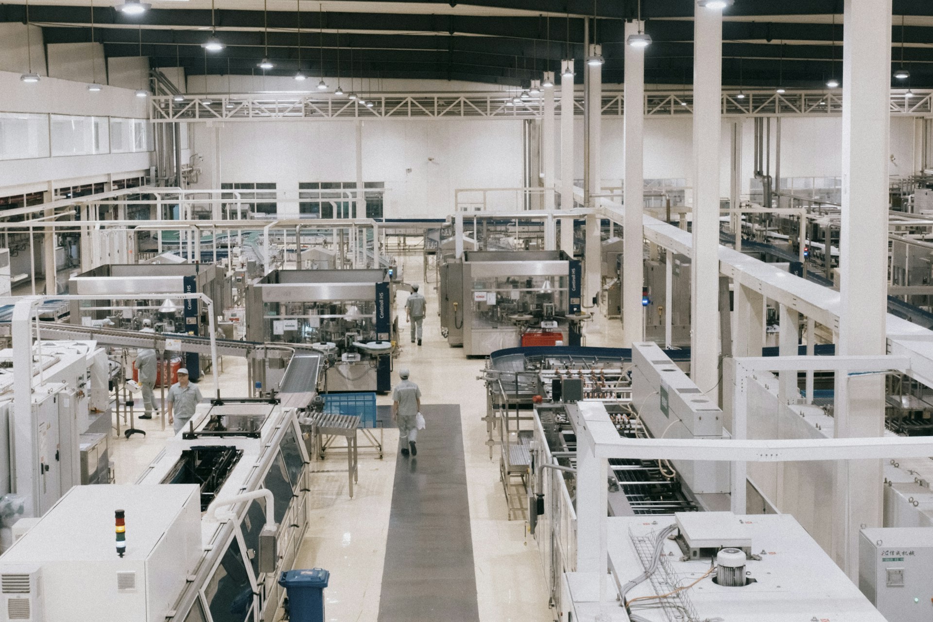 Manufacturing line